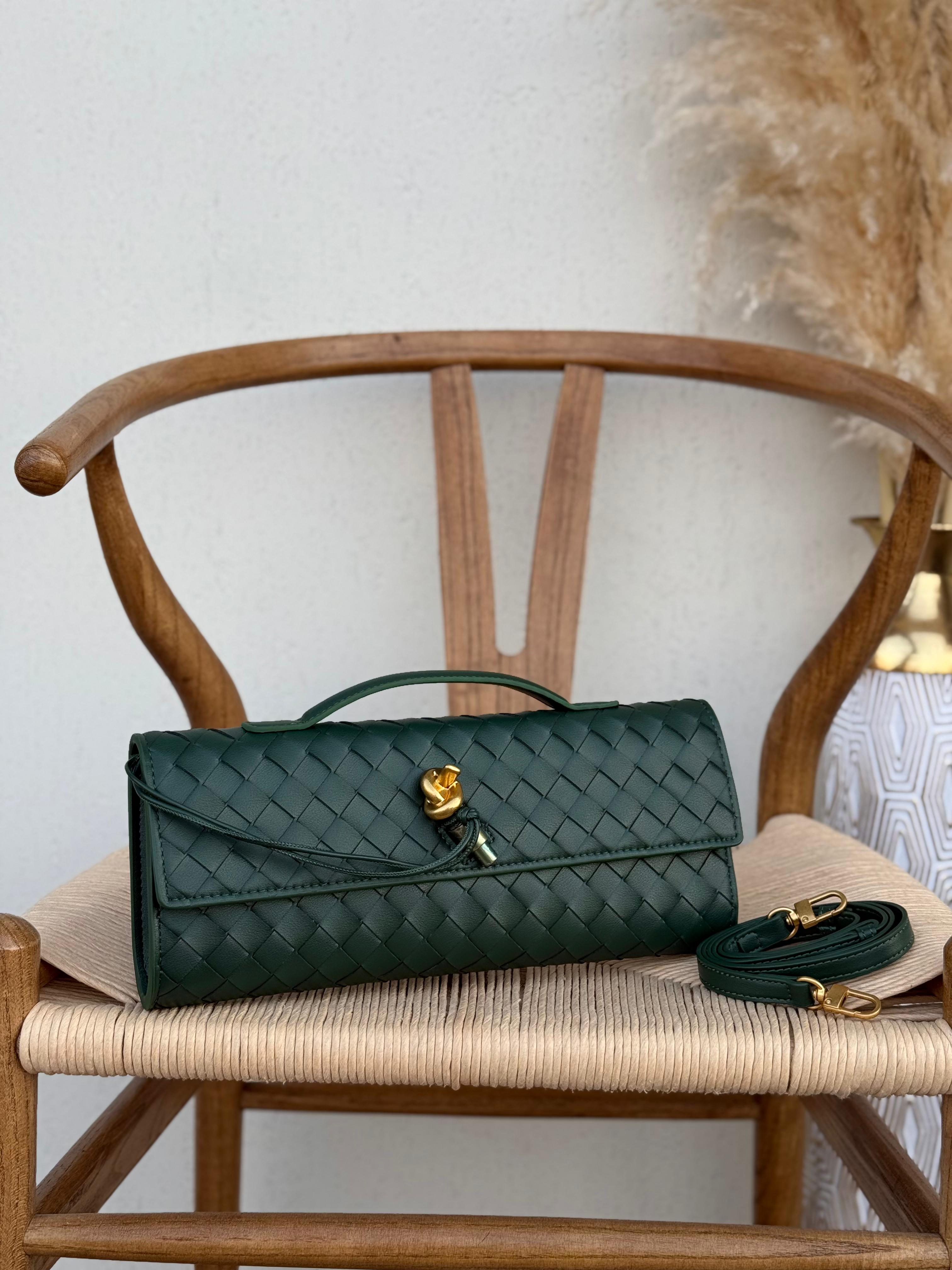 Bottega Veneta Andiamo Clutch