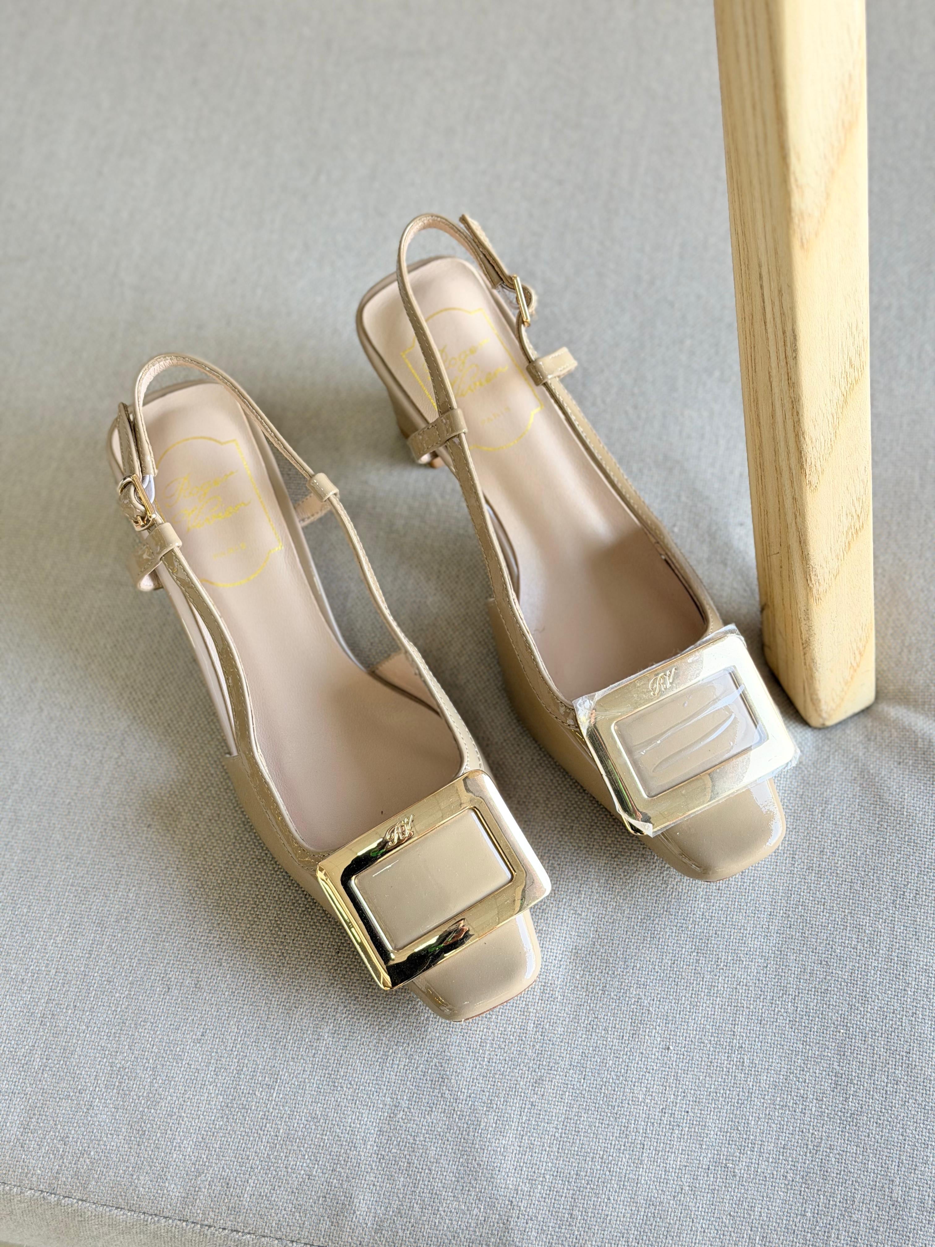 Roger Vivier Buckled Pumps