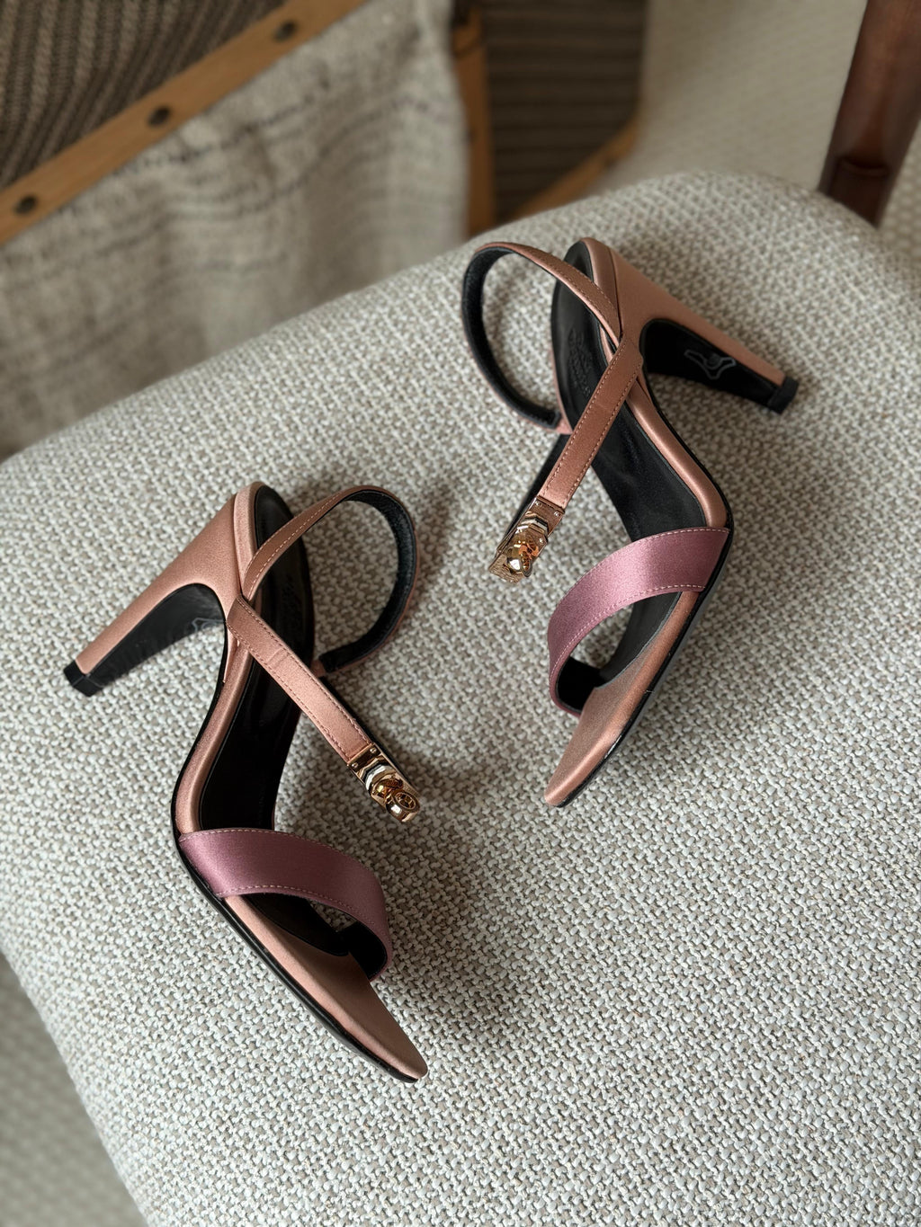 Hermes Noir Heels