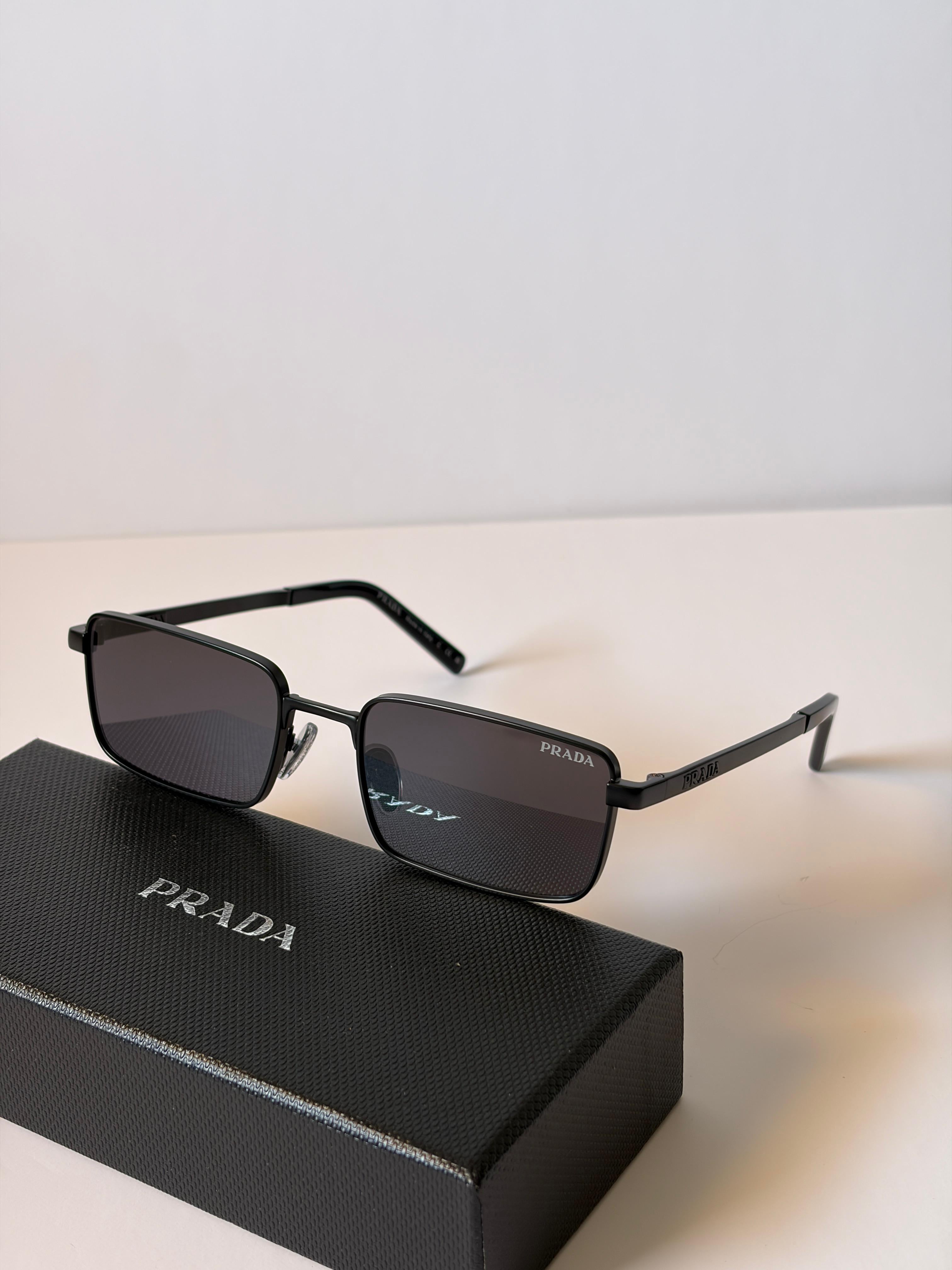 PRADA UNISEX SUNGLASSES