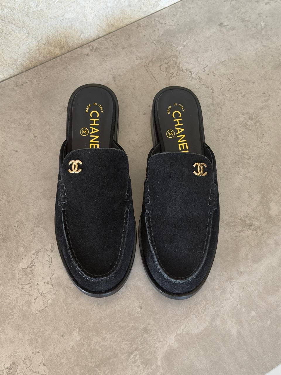 Chanel Mules in Black Calfskin