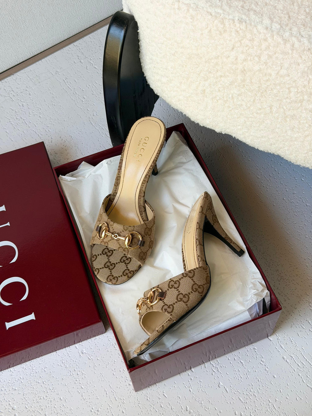 Gucci Horsebit sandals