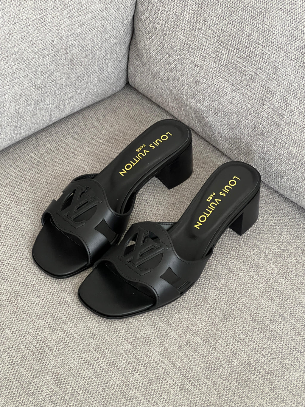 LV Isola Sandal