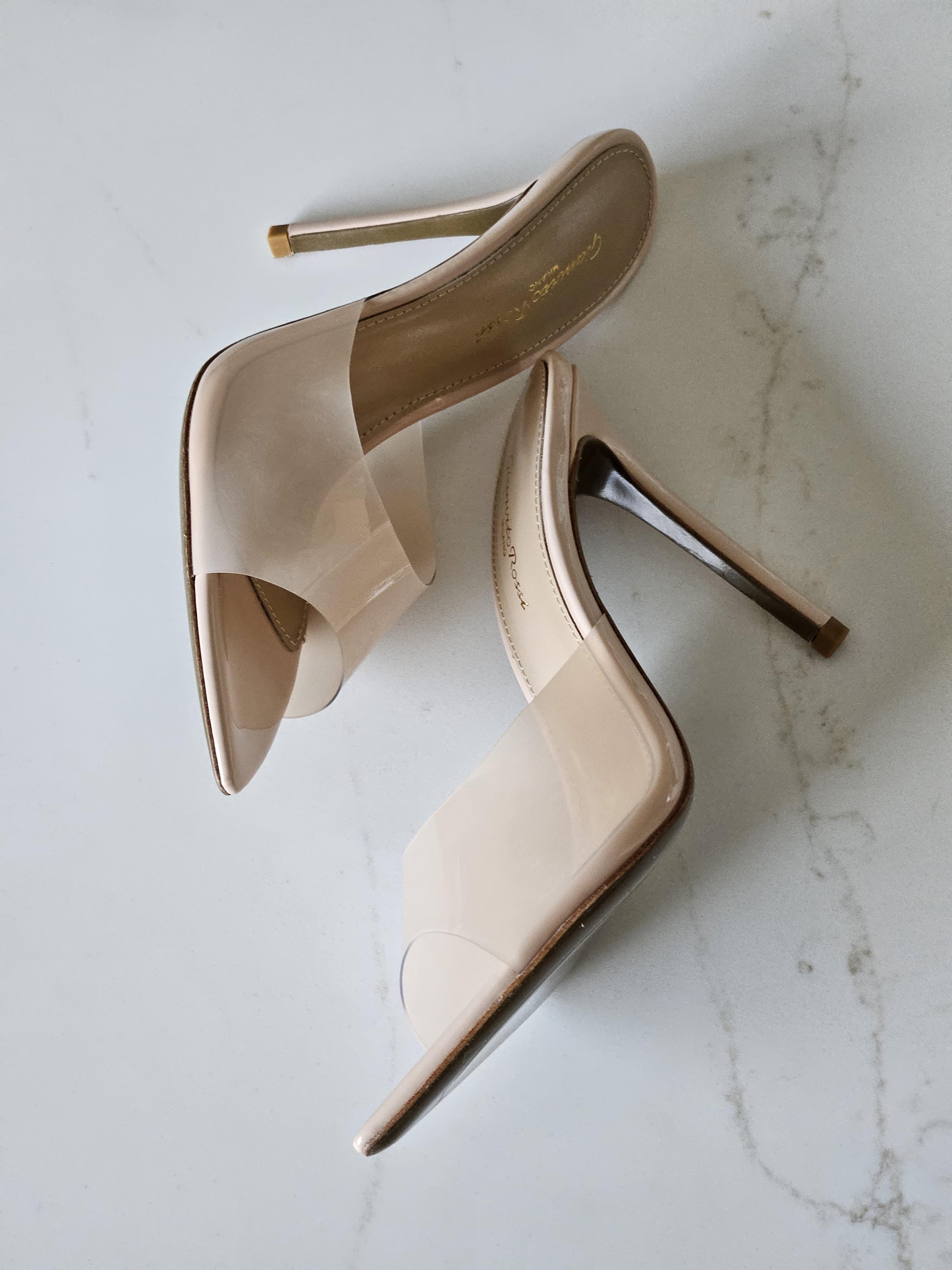 Gianvito Rossi Black Elle 105 Mule