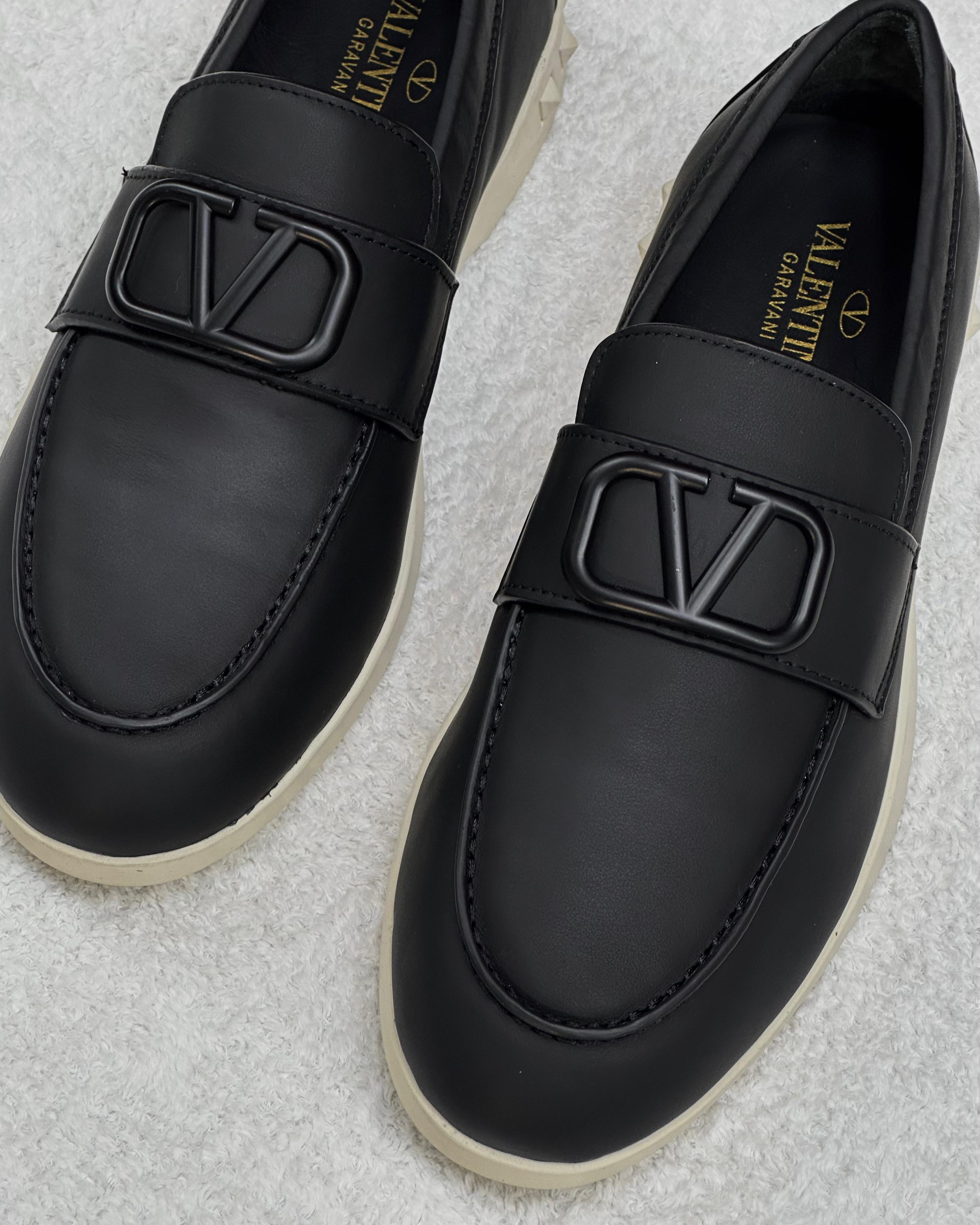 Valentino Garavani Leisure Flows Loafers