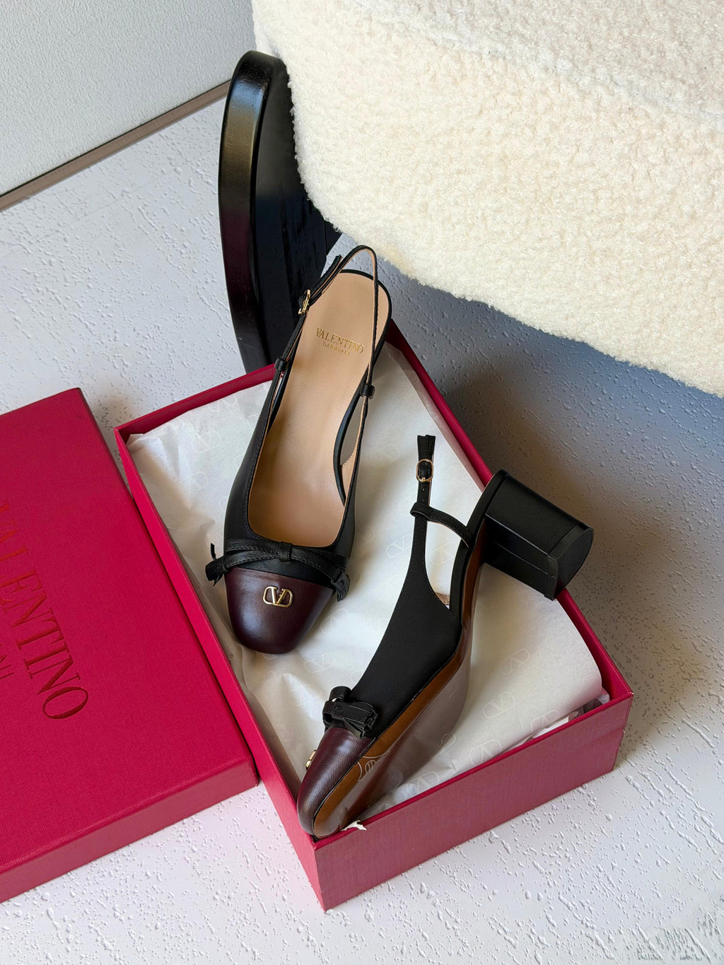 Valentino Garavani Valet Du Roi ballerinas