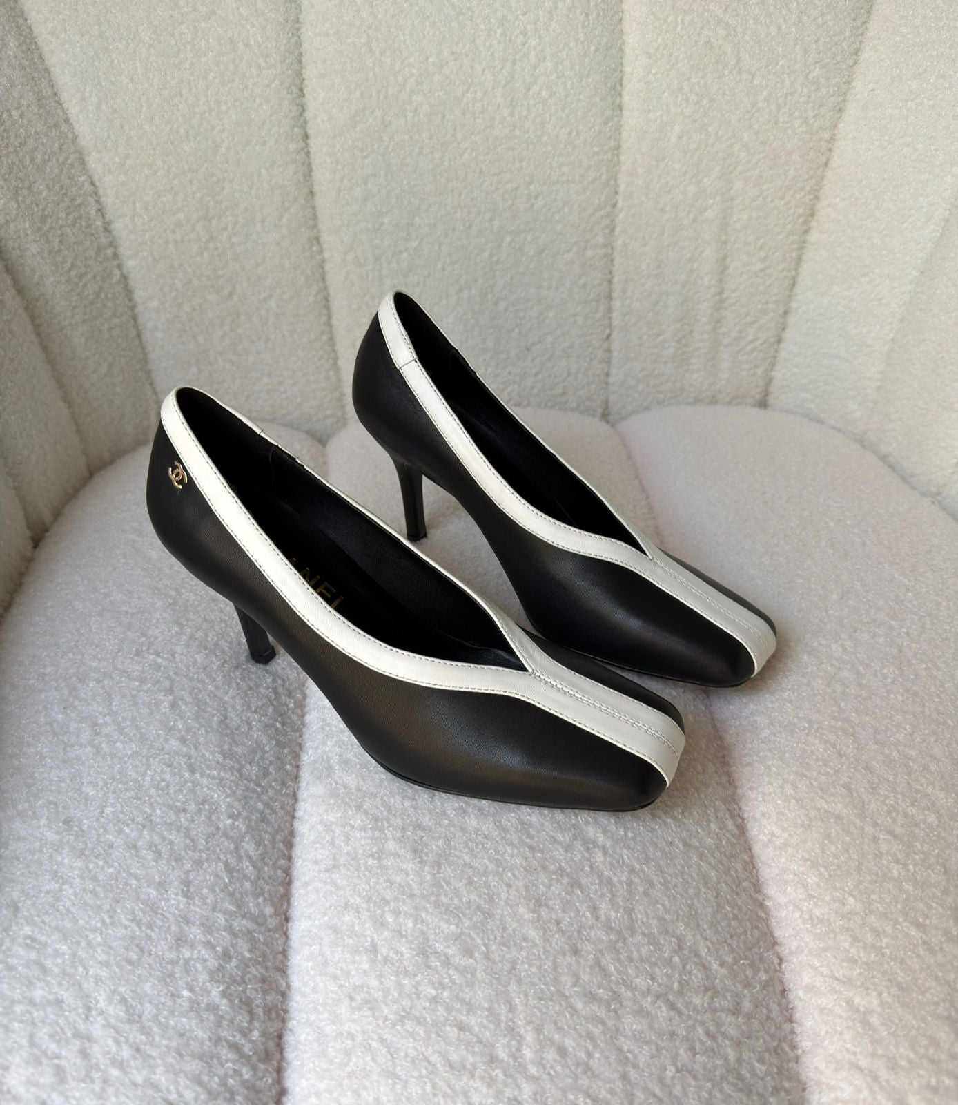 chanel PUMPS Lambskin