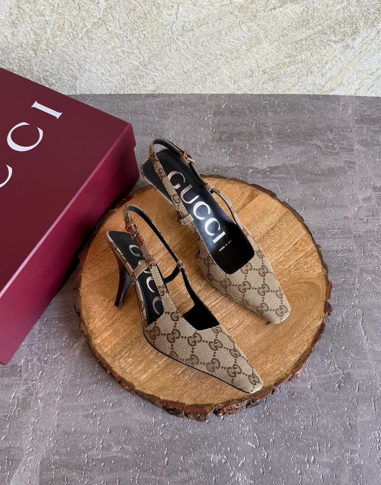 Gucci Neutral Monogram 75 Slingback Pumps