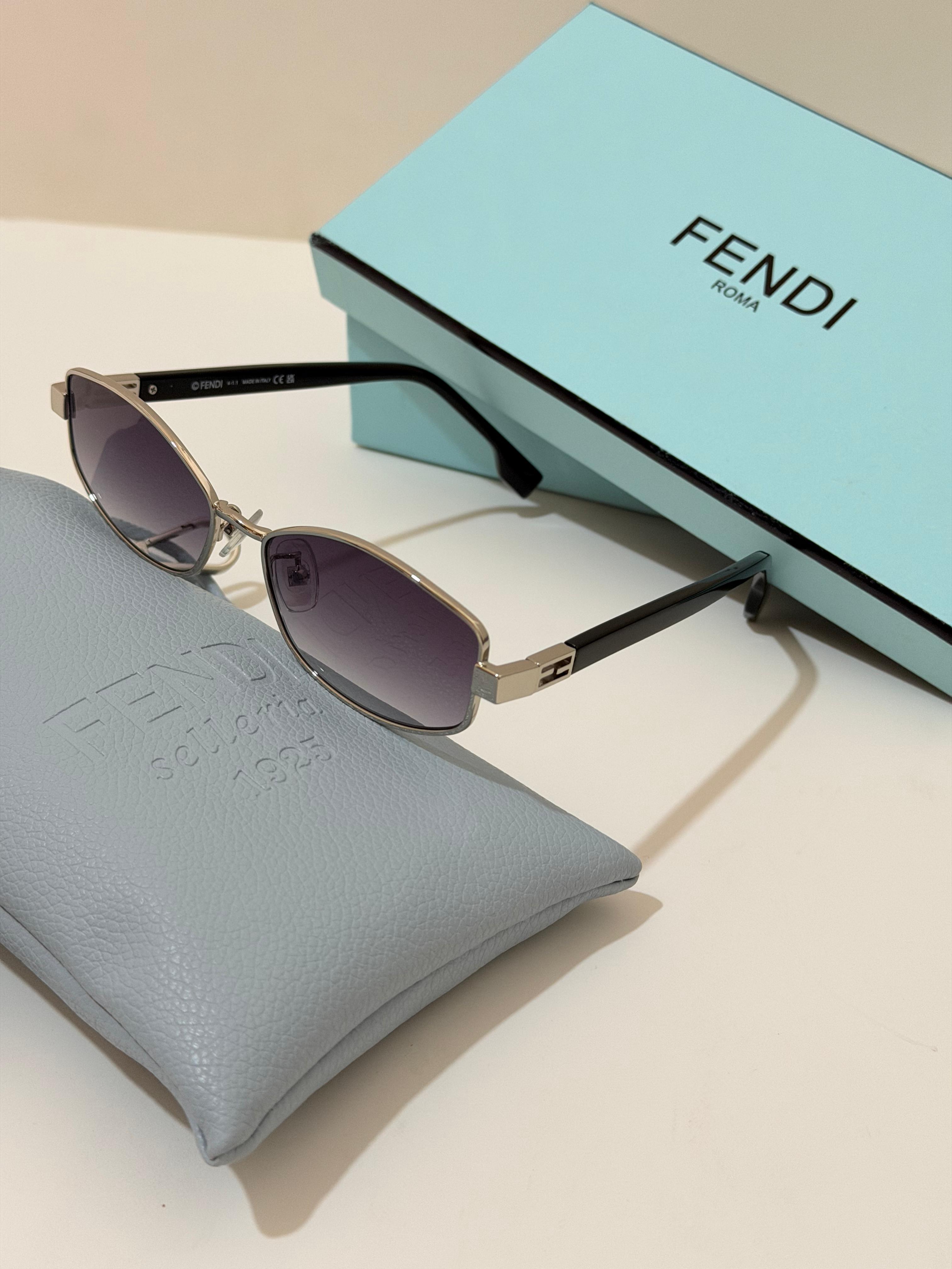 Fendi Baguette Oval Sunglasses