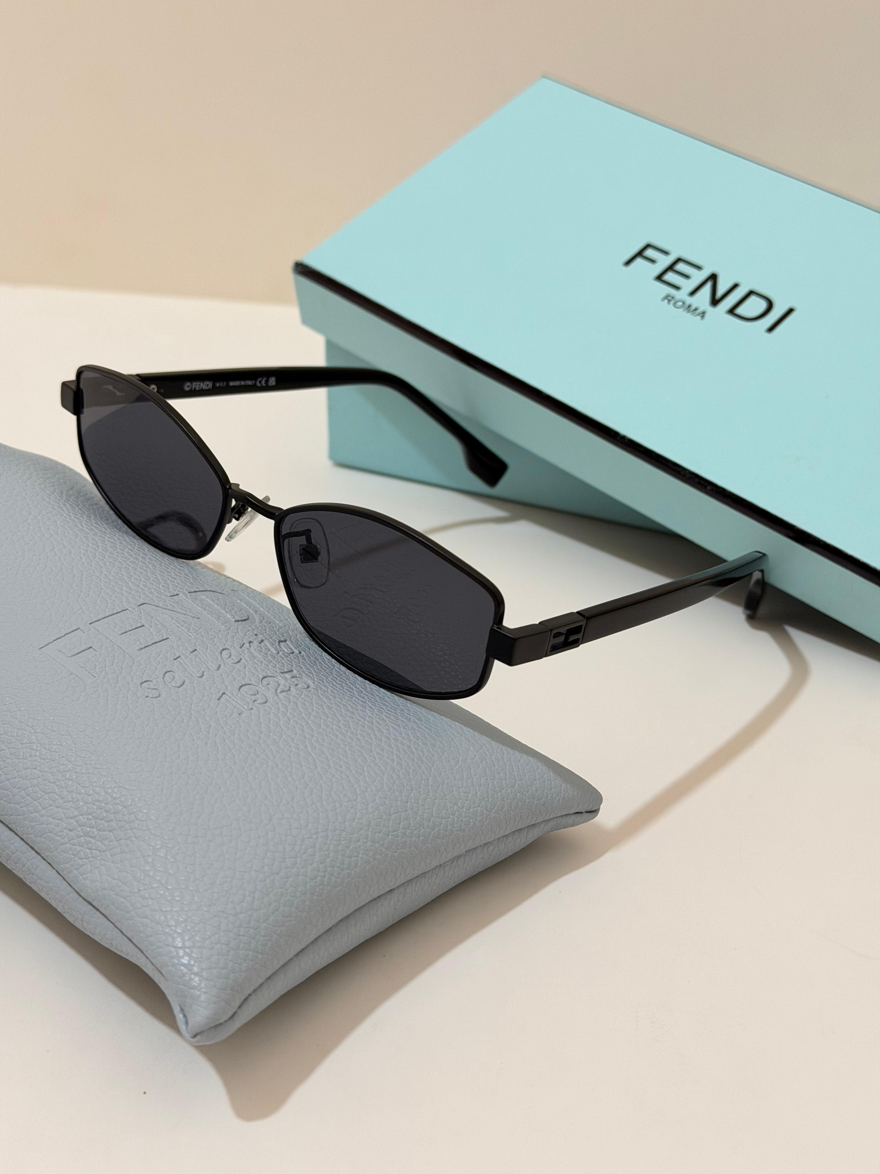 Fendi Baguette Oval Sunglasses